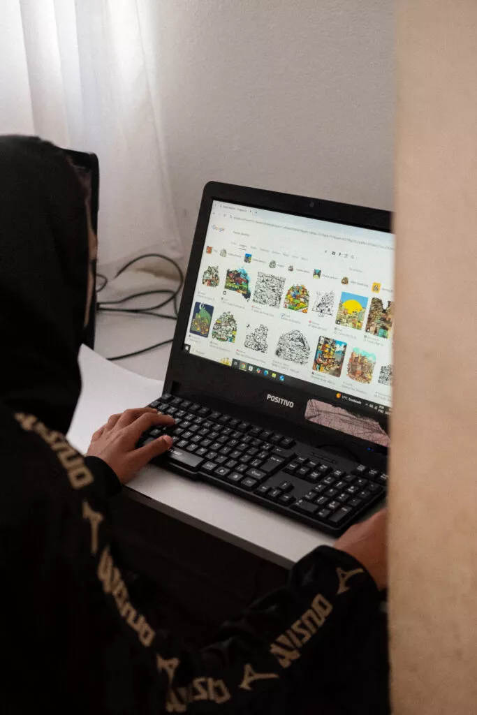 O que é grooming digital e como proteger crianças e adolescentes online
